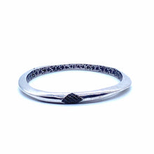 Load image into Gallery viewer, Tribal Black Onyx Wave Bangle 5mm Thick - Coomi
