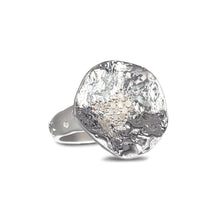 Load image into Gallery viewer, Small Flower Sterling Silver Ring - Coomi
