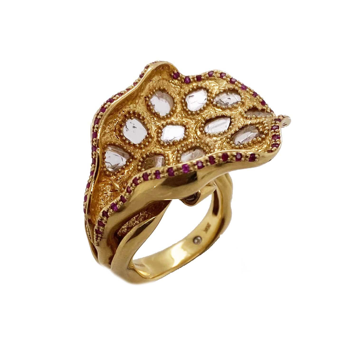 Vitality Leaf Ring with 20K Yellow Gold and Large Diamonds - Coomi