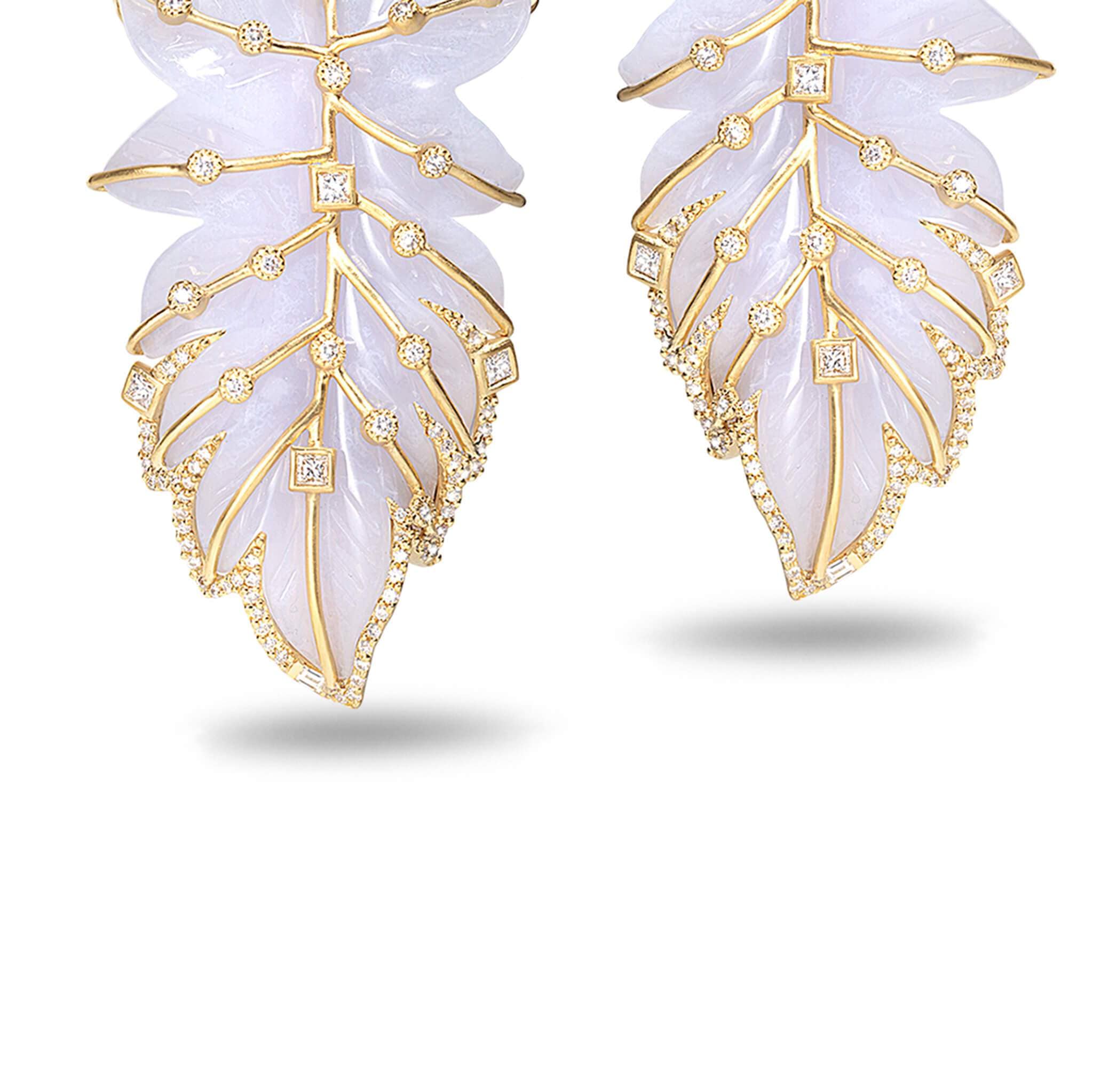 20K Affinity Blue Chalcedony Feather Earrings - Coomi