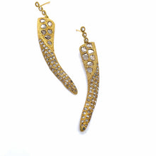 Load image into Gallery viewer, Diamond Tusk Earring - Coomi
