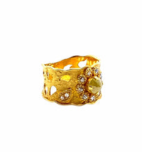 Load image into Gallery viewer, Luminosity 20K Statement Ring with Paisley - Coomi
